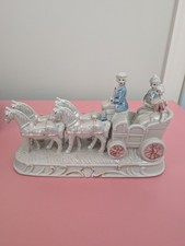 Vintage Porcelain Horse-Drawn Coach Figurine with Colonial Figures and Gold Trim — listing 2