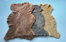 Natural Curly Long-Wool Sheepskin Rug / Pelt, Cream/Honey Blonde, 32" x 22"