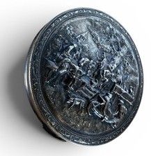 Repoussé Silver Round Compact or Trinket Box with Floral Scroll Design and Barbed Wire Border — listing 6