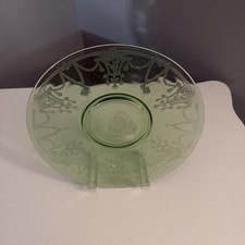 Vintage Uranium Green Depression Glass Plate, 8 inch — listing 6