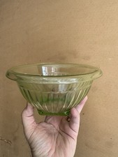 Hazel-Atlas Green Uranium Glass Ruffled Console Bowl, Star & Diamond Pattern, 9" Wide — listing 2