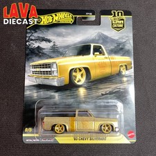 Hot Wheels '57 Chevy Die-Cast Car, Red with Yellow/White Tampos, Hong Kong Base, Blackwall Wheels — listing 3