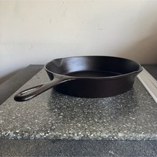 Wagner Ware Sidney -O- No. 8 Cast Iron Skillet 1058 — listing 3
