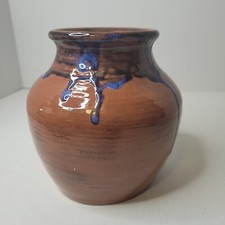 Mid-Century Studio Pottery Squat Bottle Vase with Red and Drip Glaze — listing 3
