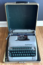 Smith-Corona Clipper Portable Typewriter with Case