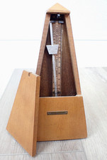 Vintage Mechanical Wind-Up Metronome with Plastic Dome Cover — listing 5