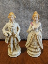 Vintage Porcelain Victorian Colonial Courting Couple Figurine with Gold Accents — listing 3