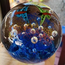 Dynasty Gallery Heirloom Collectibles Art Glass Dolphin Paperweight, 2 inch — listing 6