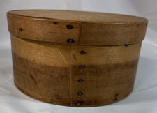 Antique Primitive Wooden Bentwood Pantry Box / Firkin with Wire Bail Handle and Lid — listing 4
