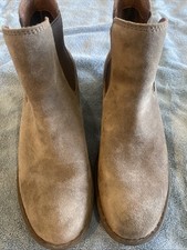 Born Women's Suede Chelsea Ankle Boot, Size 9.5M — listing 6