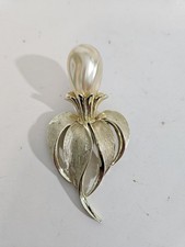 Sarah Coventry Gold-Tone Teardrop Faux Pearl Pendant Necklace — listing 2