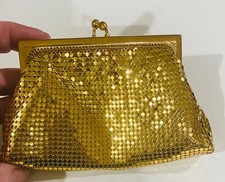 Vintage Black Metal Mesh Coin Purse with Gold Tone Kiss Lock Frame — listing 6