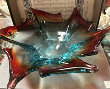 Vintage Hand-Blown Art Glass Splash Bowl with Freeform Pulled Points, Pale Green Swirl — listing 6