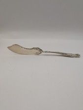 Pair of Ornate Silverplate Master Butter Knives / Flat Butter Spreaders — listing 5