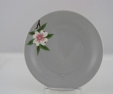 Mid-Century Gray Coupe Dinnerware Set with Yellow Dogwood Floral, Square/Rectangular Forms — listing 6