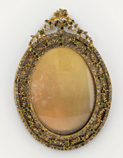 Antique Victorian Oval Gilt Gesso Frame with 'Household Devotion' Engraving, Sammons Clark & Co. Chicago, circa 1870s-1880s