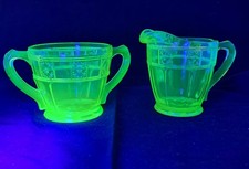 Green Uranium Depression Glass Creamer, Doric Pattern