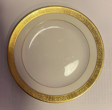 porcelain plates trim Pair of White Porcelain Salad/Dessert Plates with Gold Encrusted Scroll Border — listing 2