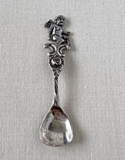 Antique Sterling Silver Figural Cherub Heart-Bowl Souvenir Salt Spoon — listing 4