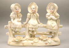 Vintage German Porcelain Figural Clog/Shoe with Floral Decoration and Gilt Trim, 'Niedersachsen' Souvenir Yes - a name/word mark — listing 4