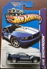 Hot Wheels Ford Mustang SVO 'Cobra' Red Diecast Car — listing 5