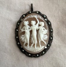 Hand-Carved Shell Cameo Brooch/Pendant in 14K Yellow Gold Frame, listing 5