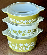 Vintage Pyrex Spring Blossom Green Cinderella Mixing Bowl (441 or 442) 444 — listing 6