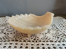 Shell-Form Footed Nut/Candy Dish, Silver-Toned Metal — listing 3