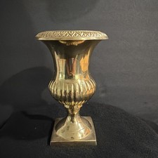 Vintage Stiffel-Style Cream Enamel and Brass Urn Table Lamp with Bell Shade — listing 4