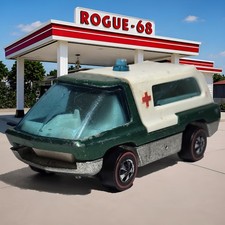 Hot Wheels Redline "Heavyweights" Fuel Tanker Truck (Racing Fuel) — listing 5