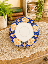 Royal Albert Crown China Heirloom Imari Pattern Teacup and Saucer — listing 3