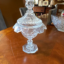 Vintage Clear Pressed Glass Petal Serving Plate, 9 inch Sunflower/Starburst Pattern — listing 2