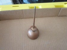 Antique Small Thumb-Pump Oil Can with Curved Spout, ~12 cm Tall — listing 4