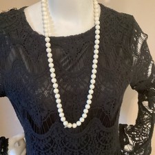 Vintage Faux Pearl & Gold Bead Woven Cross Pendant Necklace — listing 5
