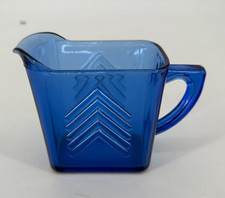 Small Clear Glass Creamer / Milk Pitcher with Applied Handle and Starburst Base — listing 6