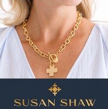 Gold-Tone Cross Pendant Necklace with Chunky Rolo Link Toggle Chain — listing 2