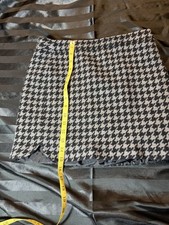 Houndstooth Pencil Skirt with Leather Buckle Waistband, Tan/Brown
