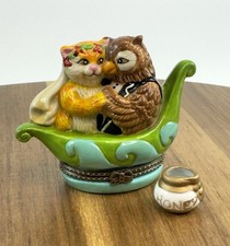 Figural Owl Porcelain Trinket Box with Gold Accents — listing 4