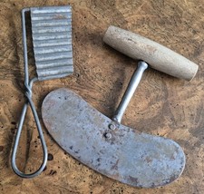 Antique Curved Mezzaluna Herb Chopper with Twin Wood Handles (H&M No. 23) and Assorted Vintage Kitchen Tools — listing 5