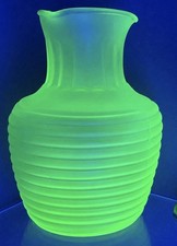 Frigidaire Green Uranium Glass Ribbed Refrigerator Ice Server / Ice Bucket with Fan Handles, 5.5 in.