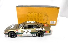 Ward Burton #22 MBNA America NASCAR Die-Cast Race Car — listing 2