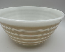 Vintage Pyrex Rainbow Stripe Yellow 2.5 Qt Mixing Bowl (#403) — listing 5