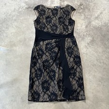 Black Lace Short Sleeve Sheath Cocktail Dress with Scalloped Hem — listing 5