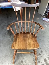Pair of Windsor Comb-Back Arm Chairs with Crossed-Stick Splat, Dark Finish — listing 6