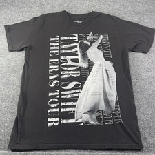 Taylor Swift 1989 Sunglasses Portrait Graphic T-Shirt, Navy Blue — listing 3