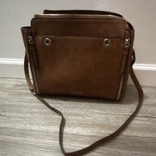 Calvin Klein Signature Logo Crossbody Camera Bag in Cream/Tan — listing 3