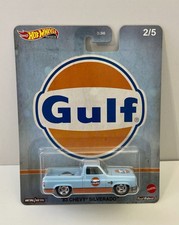 Hot Wheels '57 Chevy Die-Cast Car, Red with Yellow/White Tampos, Hong Kong Base, Blackwall Wheels — listing 6