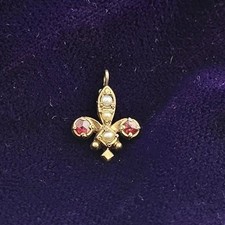 Antique Oval Openwork Brooch with Seed Pearl Cluster, Grapevine Motif — listing 4