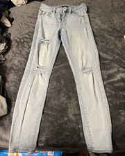 Aeropostale Women's Light Wash Low-Rise Jeans — listing 5