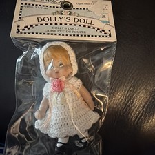 Daisy Kingdom Porcelain Christmas 'Noel' Doll with Bonnet and Apron